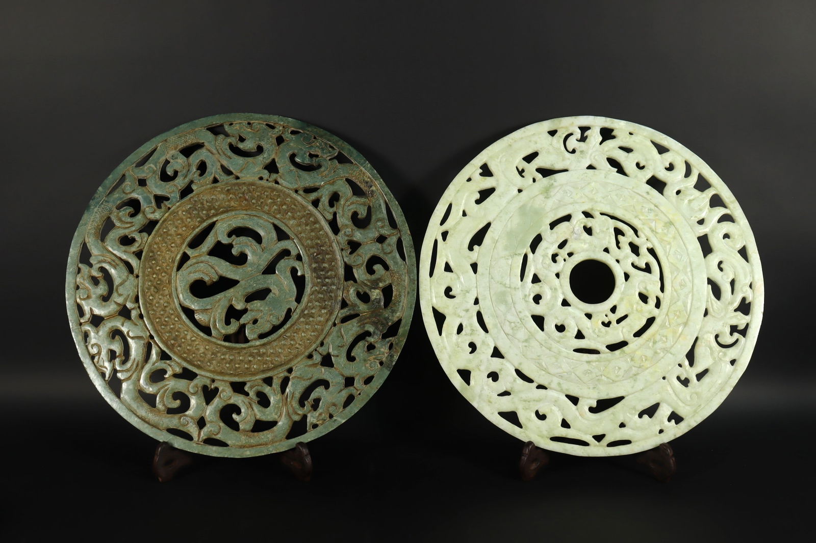 Lots Chinese large disc (1 of 6)