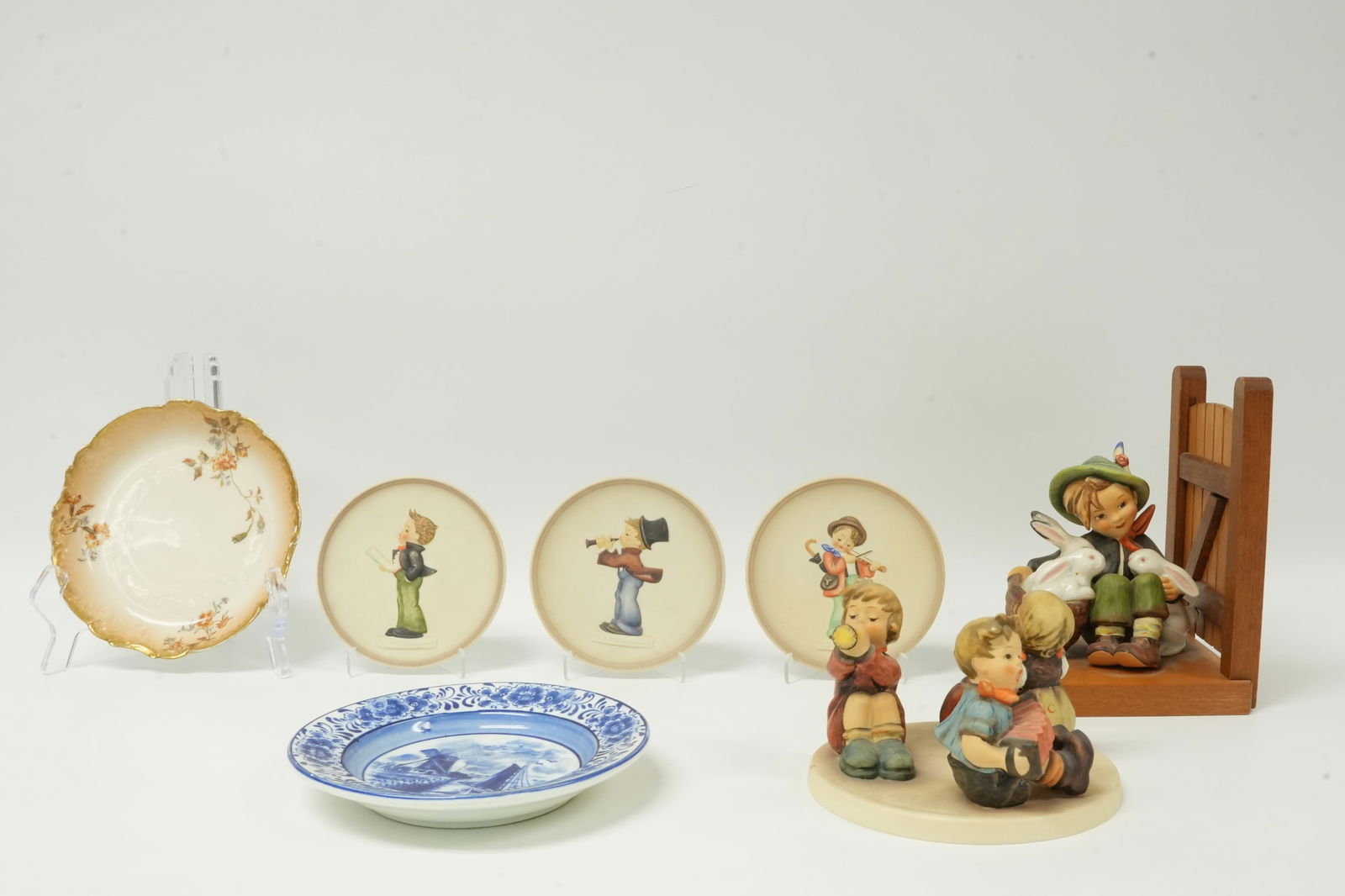 Lots ceramic items (1 of 9)