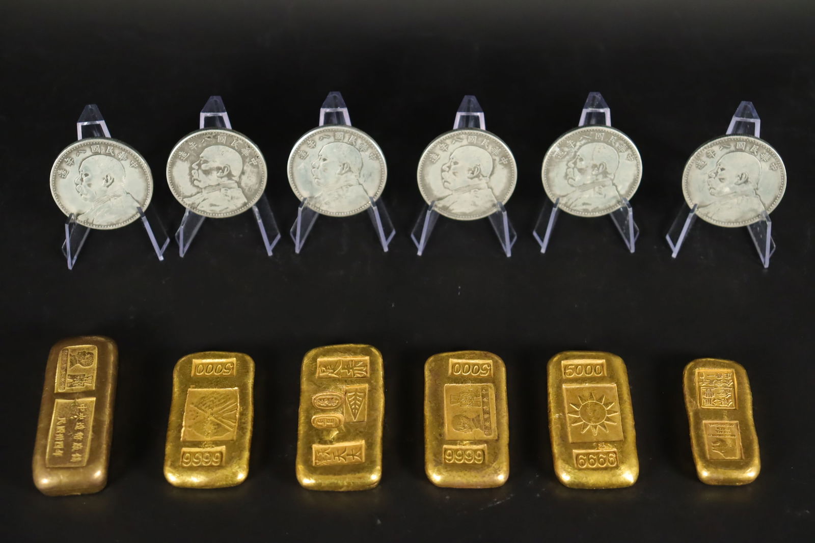 Lots Chinese fine items (1 of 7)