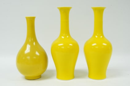 Lots Chinese yellow vase