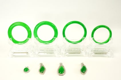 Lots Chinese apple green items