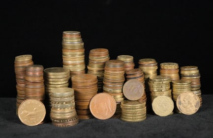 Lots vintage coins