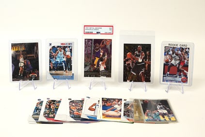 Lots vintage basketball cards