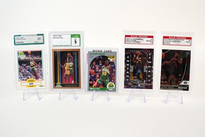 Lots vintage basketball cards