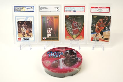 Lots Michael Jordan cards