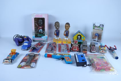 Lots collectible items