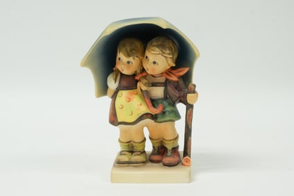 A vintage Hummel figurine