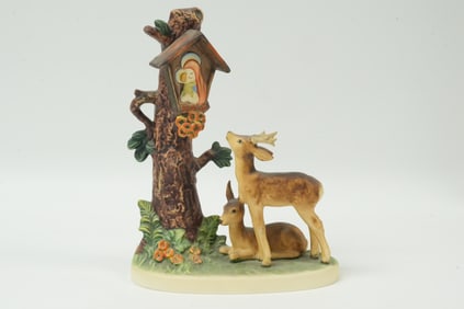 A vintage Hummel figurine