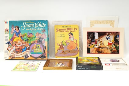 Lots Snow White items