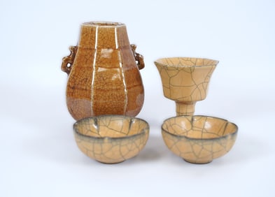 Lots Chinese crackled items
