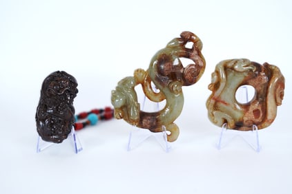 Lots Chinese fine carvings