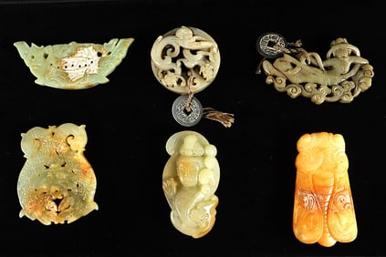 Lots Chinese fine jade