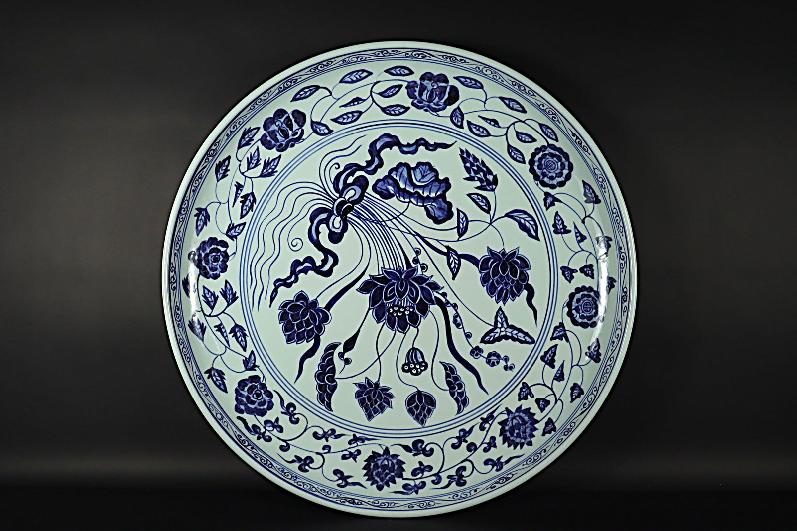 Chinese fine charger plate (1 of 7)