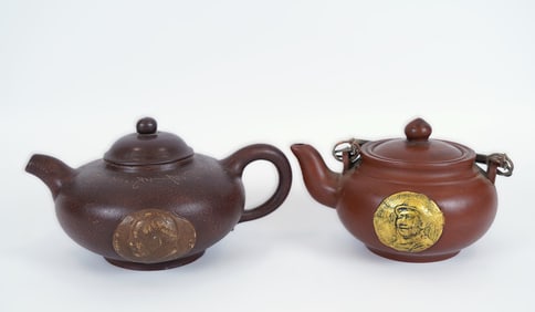 2 Chinese clay teapot