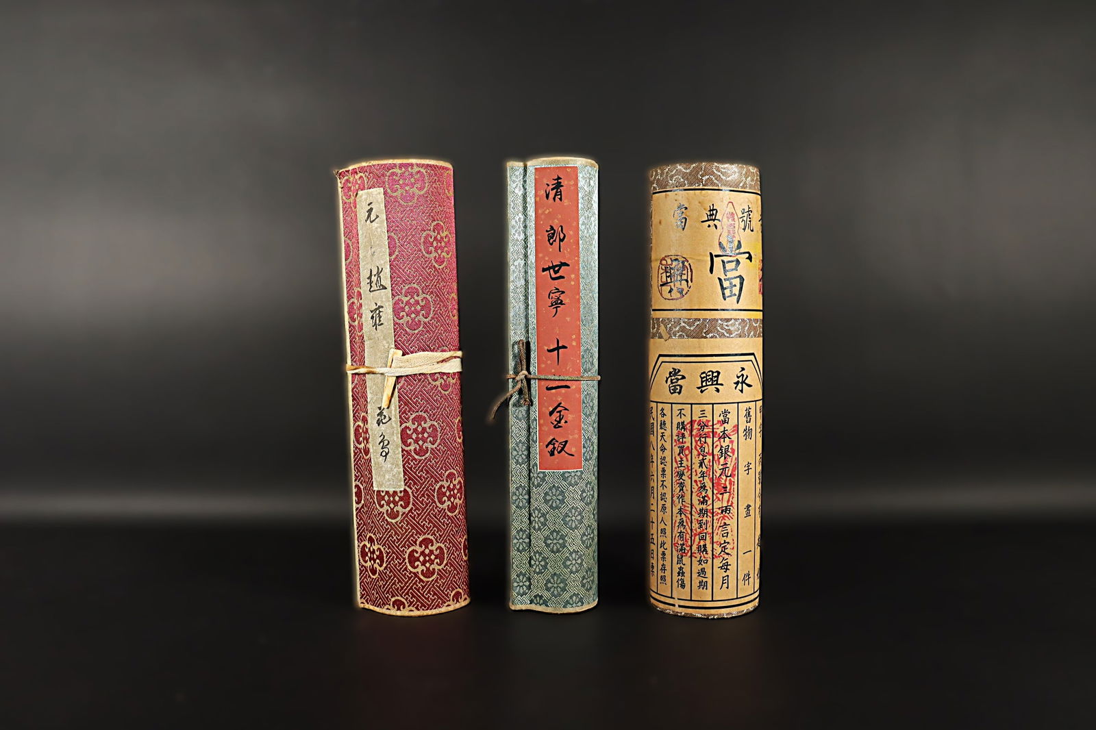 Lots Chinese scrolls: Lots Chinese fine scrolls.