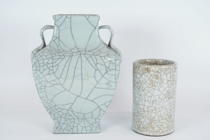 2 Chinese crackled porcelains