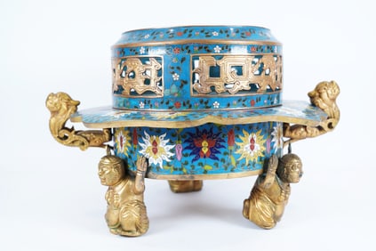 Chinese cloisonne fine pot