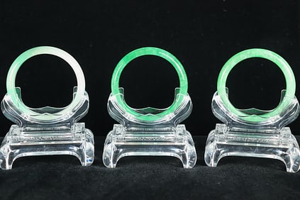 Lots Chinese bangles