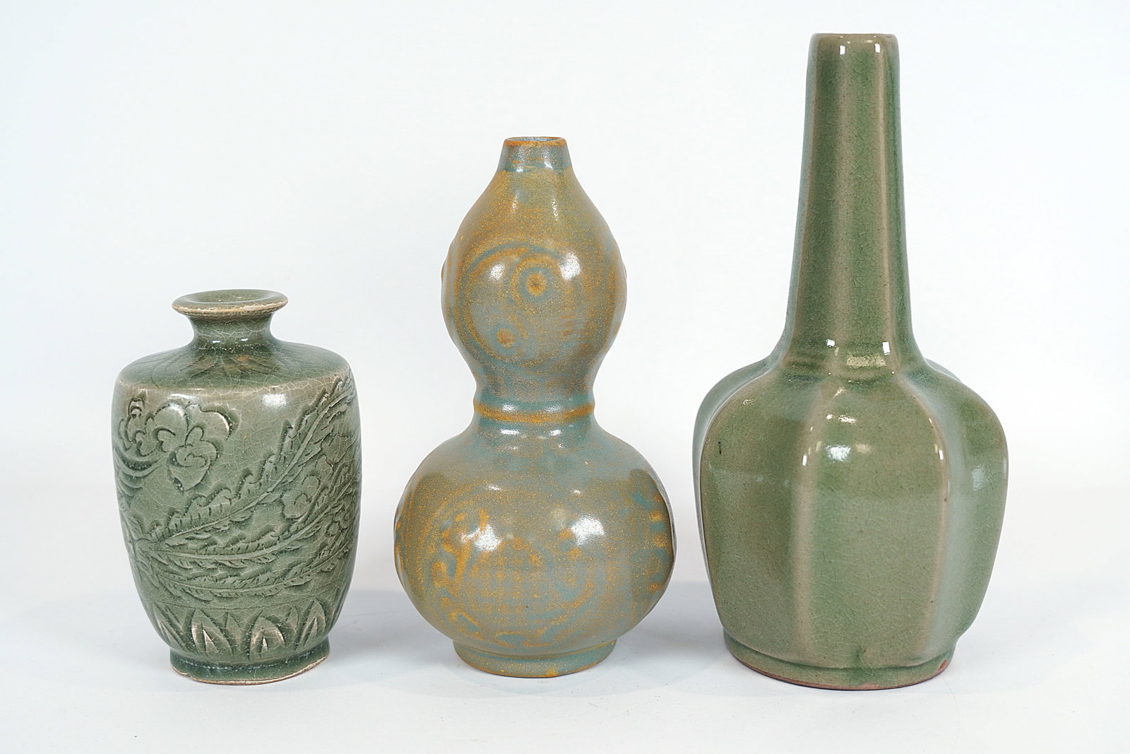 Lots Chinese green vase (1 of 7)