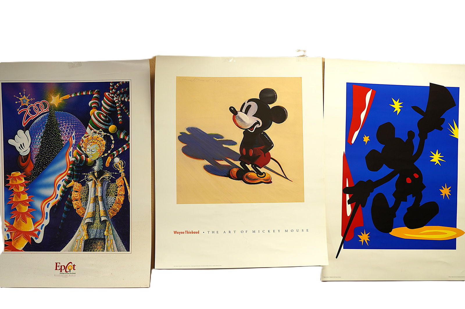 Lots Disney items (1 of 7)