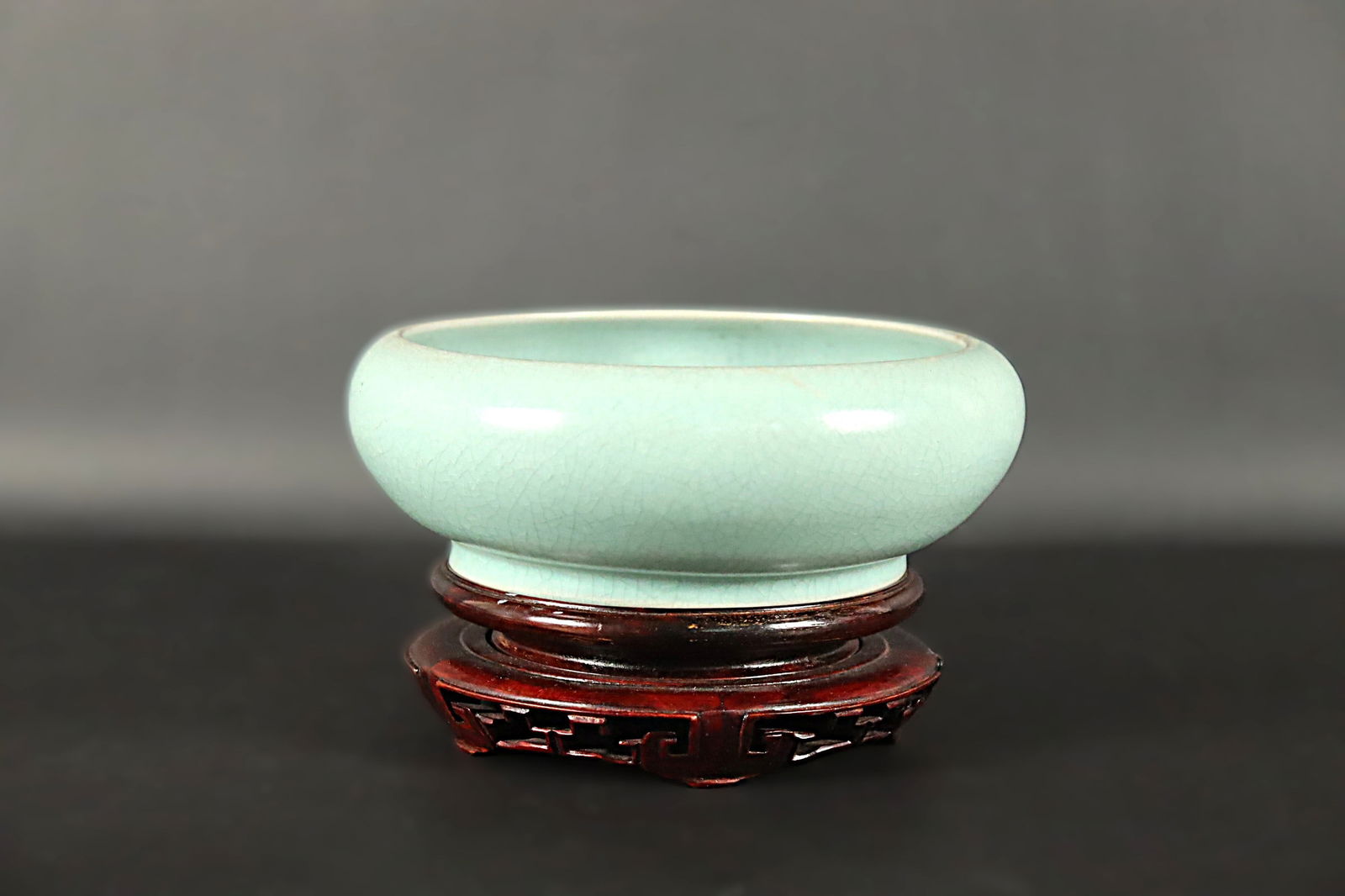 Chinese fine crackled washer (1 of 6)