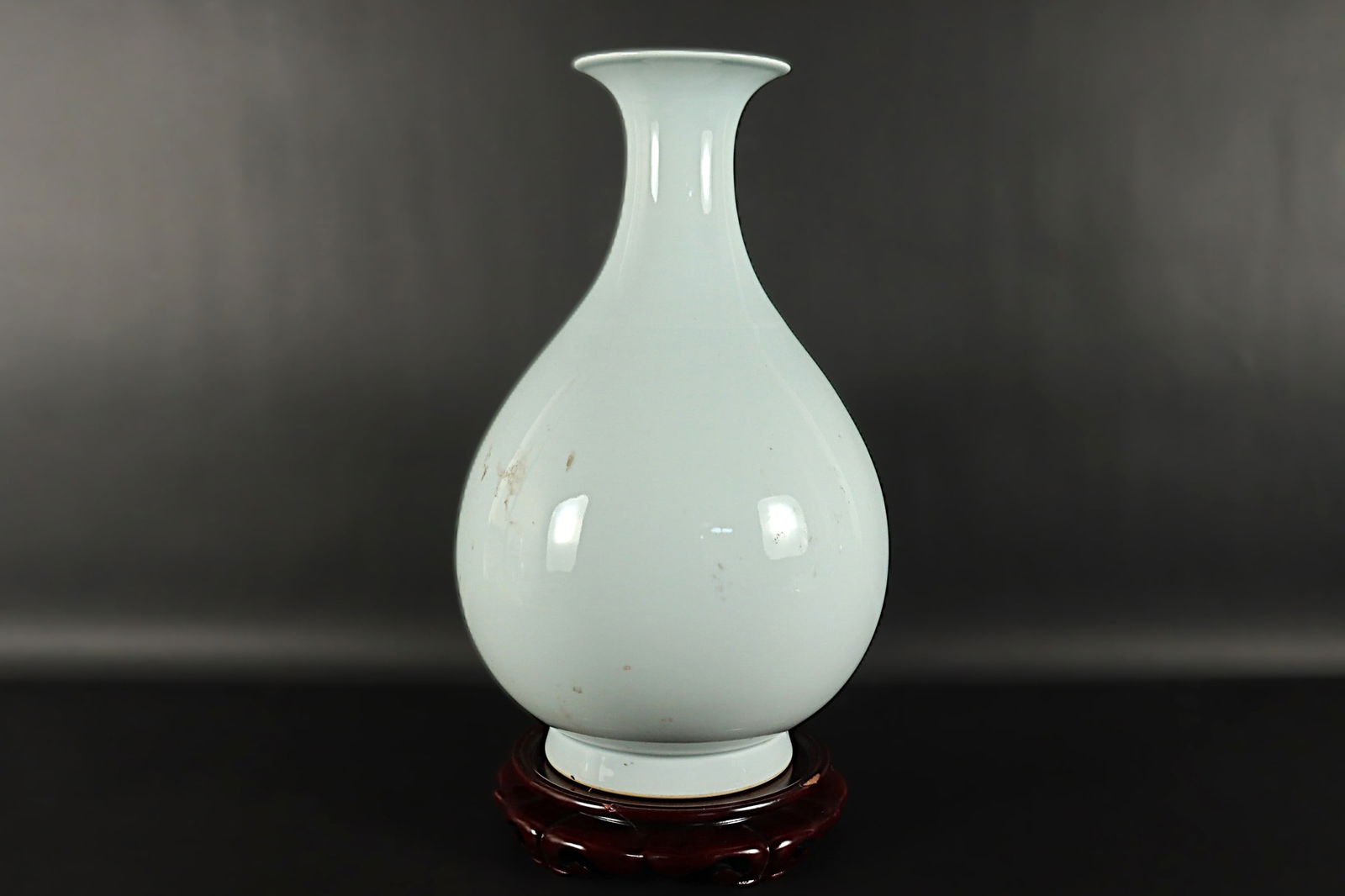 Chinese tall white vase (1 of 7)
