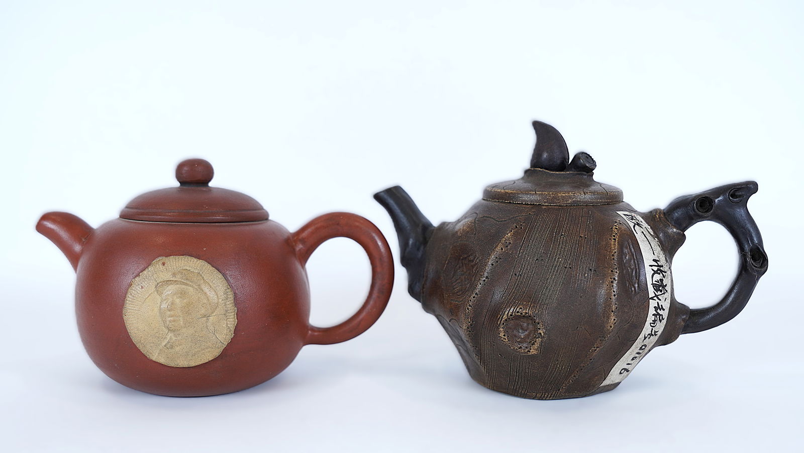 Lots Chinese clay teapots (1 of 7)