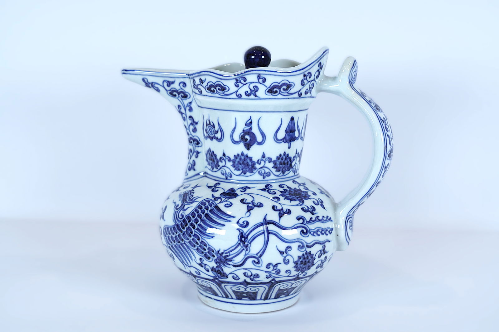 Chinese fine b/w pot (1 of 7)