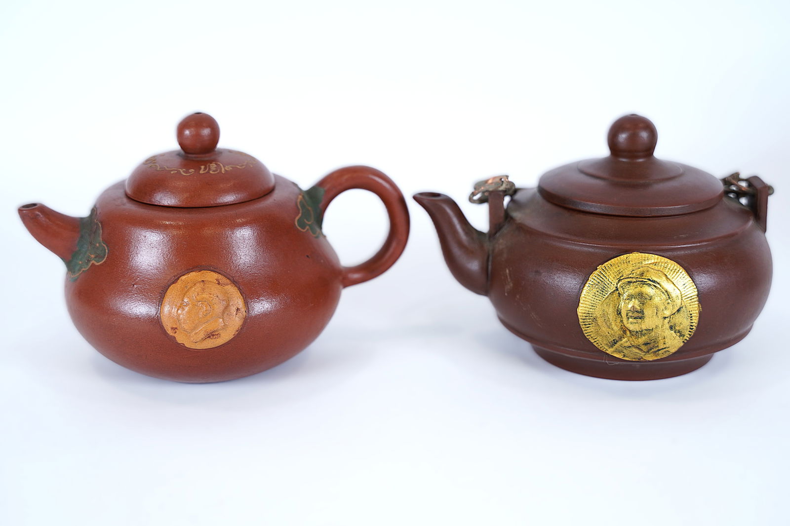 Lots Chinese clay teapots (1 of 7)