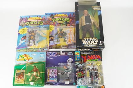 Lots vintage action figures in original box. Largest
