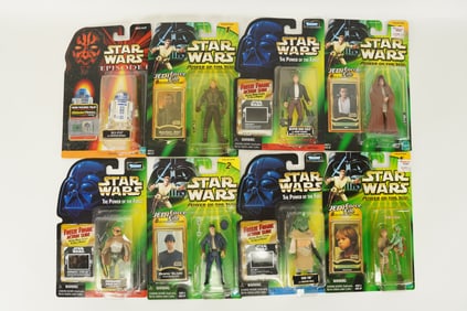 Lots Star Wars action figures in original box.