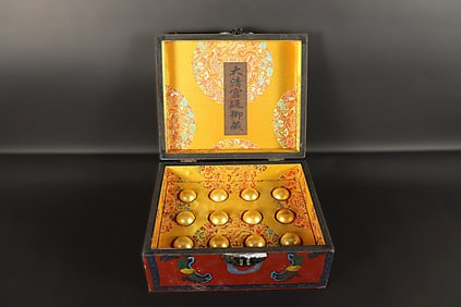 Chinese fine gold balls, condition selling it as is.