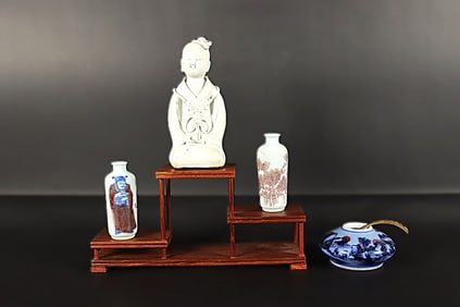 Lots Chinese fine porcelains. Largest H: 5.5" x W: 2.8."