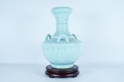 Chinese fine celadon vase, from an estate. H: 12.5" x W: 8.5."
