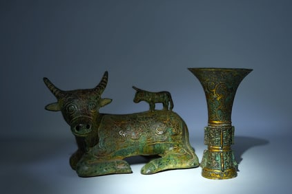 Lots Chinese fine bronze vessels. Largest H: 7" x W: 8."