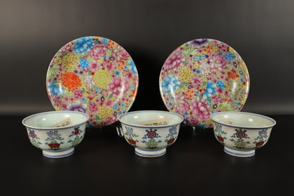 Lots Chinese fine porcelains.