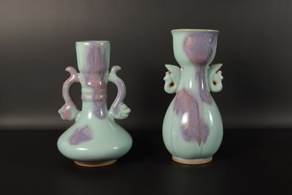 2 Chinese fine purple vase. Largest H: 7.8" x W: 4."