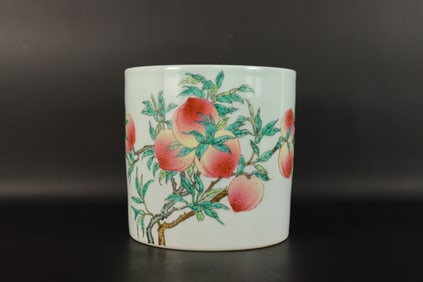 Chinese fine brush pot. H: 7" x W: 7.3."