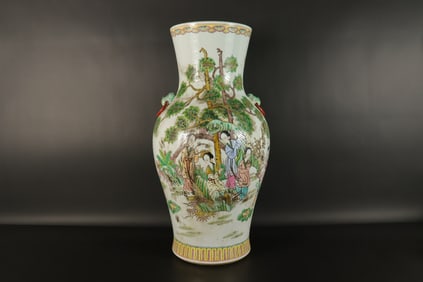 Chinese large famille rose vase. H: 19" x W: 9.6."