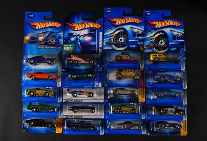 Lots Hot Wheels toy cars