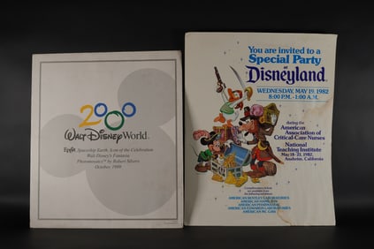 Lots Disney vintage items