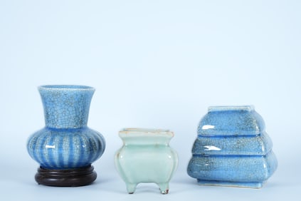 Lots fine porcelain items