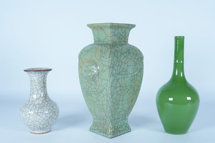 Lots Chinese fine vase