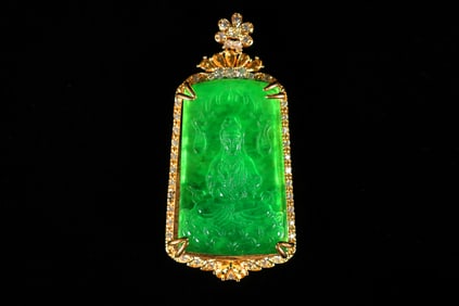 Chinese fine carved pendant