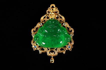 Chinese fine carved pendant