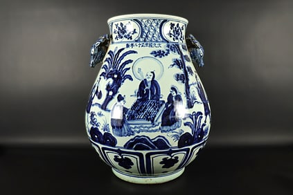 Chinese fine b/w urn vase