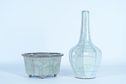Lots Chinese crackled vase