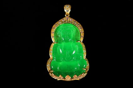 Chinese apple green pendant