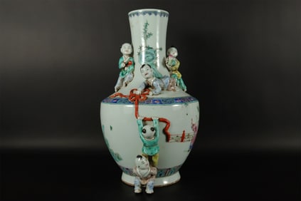 Chinese fine children vase