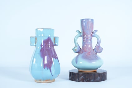 2 Chinese purple vase